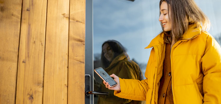Fingerprint Smart Locks Installation Services in Quartz Hill, California