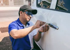 Car Locksmith in Quartz Hill, CA